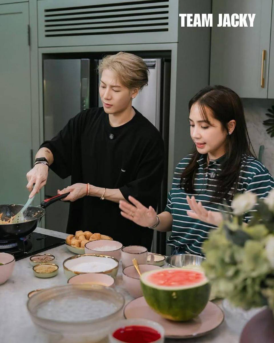 weibo.com/jacksonwangfanclub_ofc